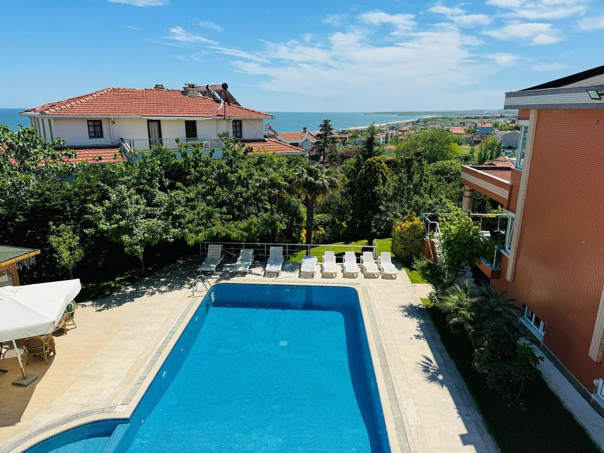 Treekos Suite Hotel Istanbul Airport Arnavutkoy Exterior photo